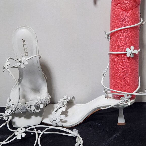 Aldo Fiorela White Leather Open Toe Straps Kitten Heels Size 6 - Picture 3 of 6